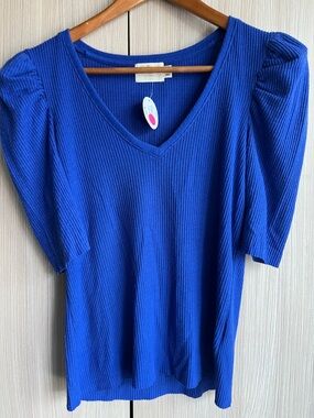 NWT Nation short sleeve top